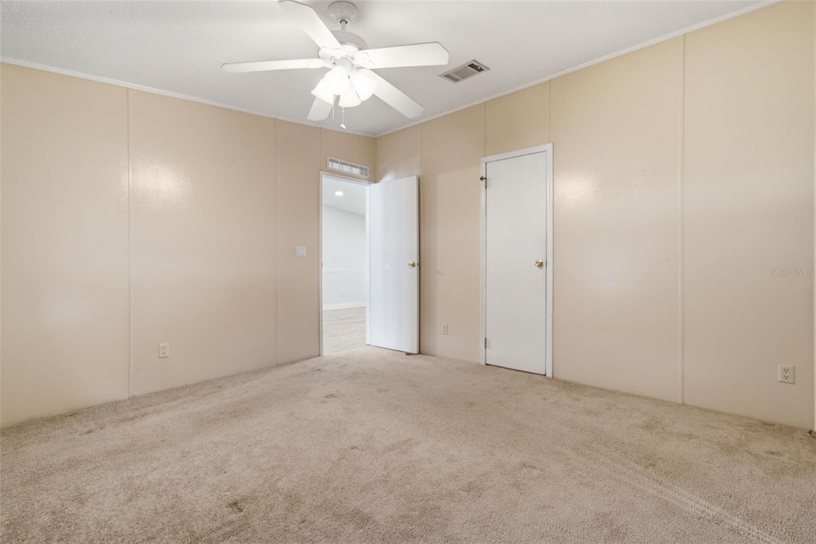 7 Frangipani Cir Property Photo 19