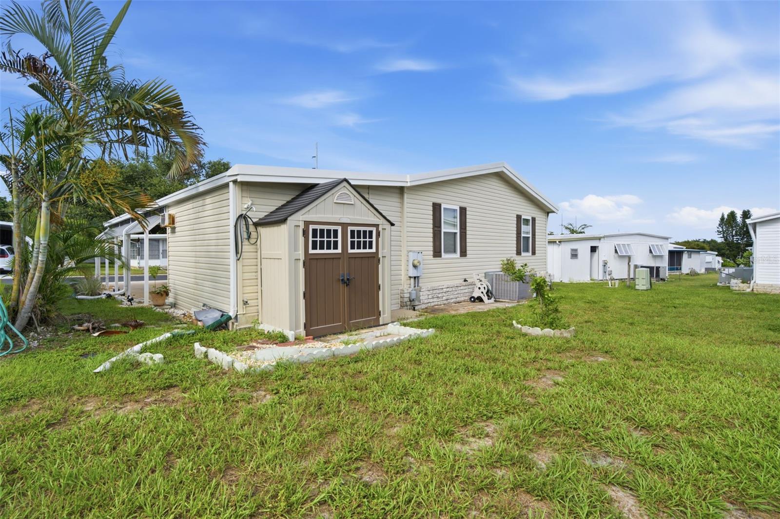 7 Frangipani Cir Property Photo 21