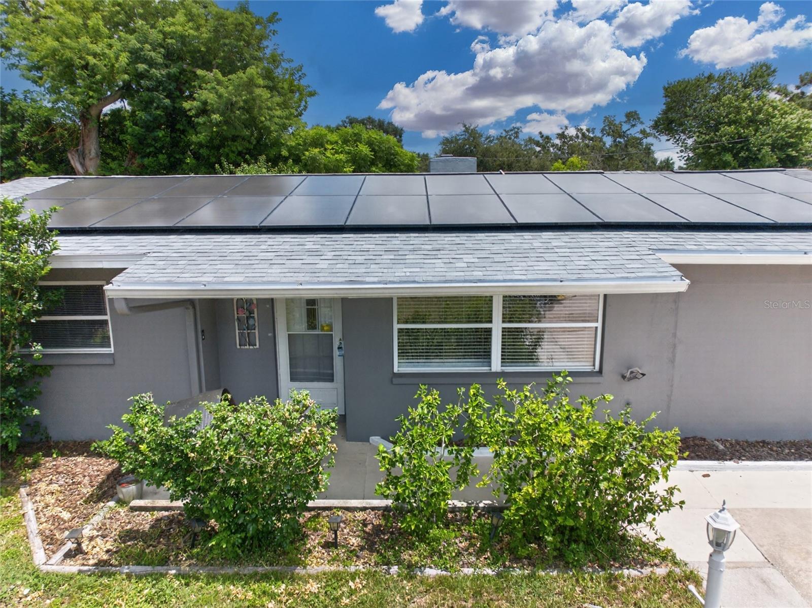 1923 Albany Dr Property Photo 1