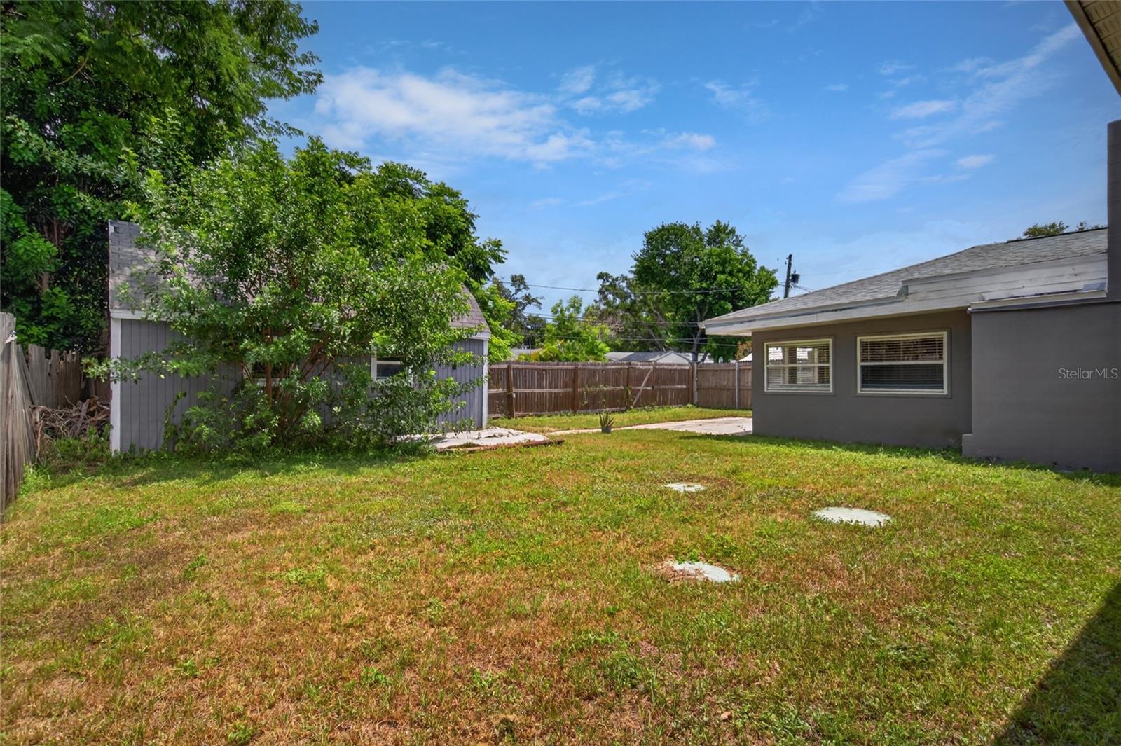 1923 Albany Dr Property Photo 31
