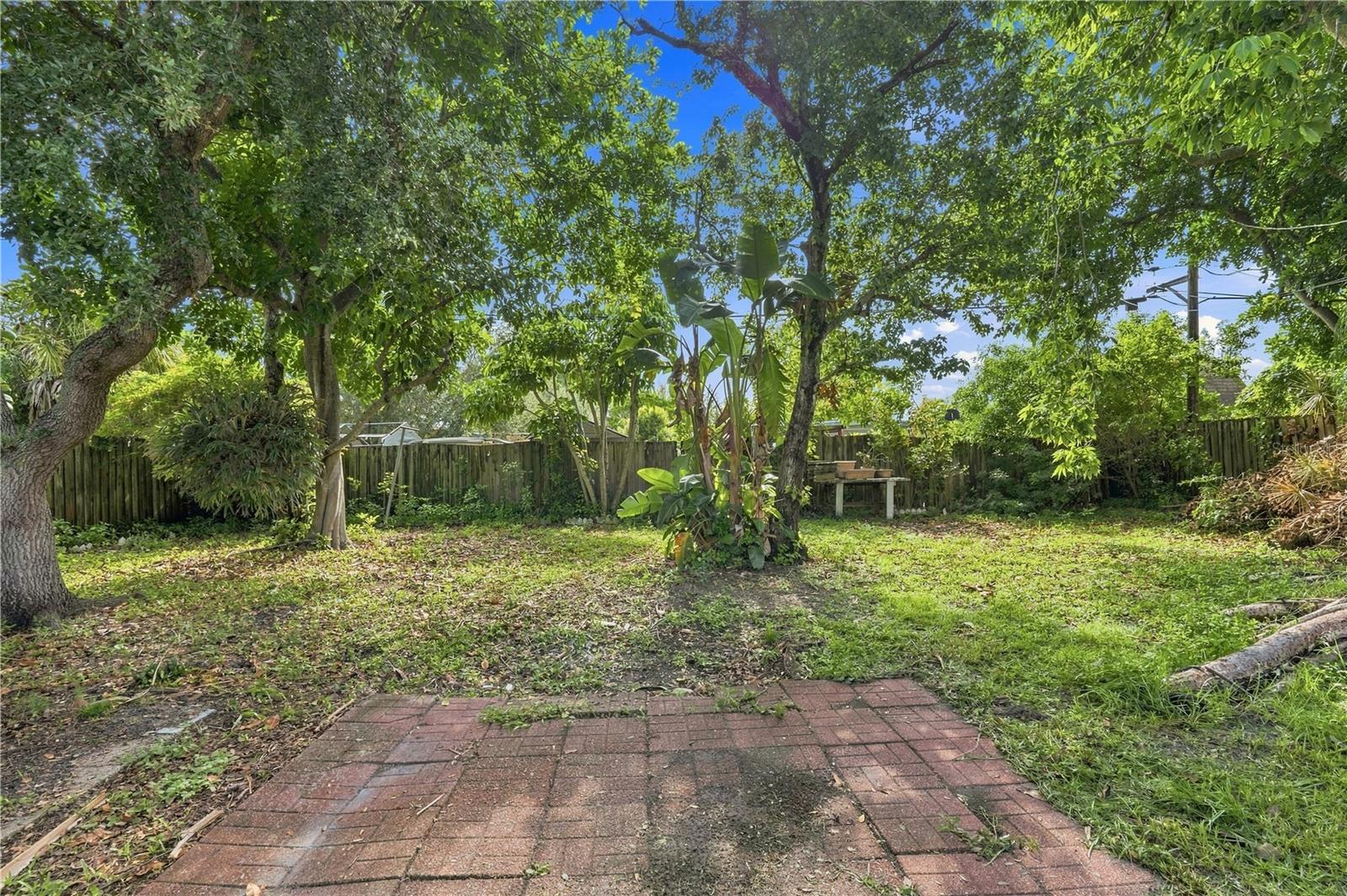 9149 83rd St Property Photo 19