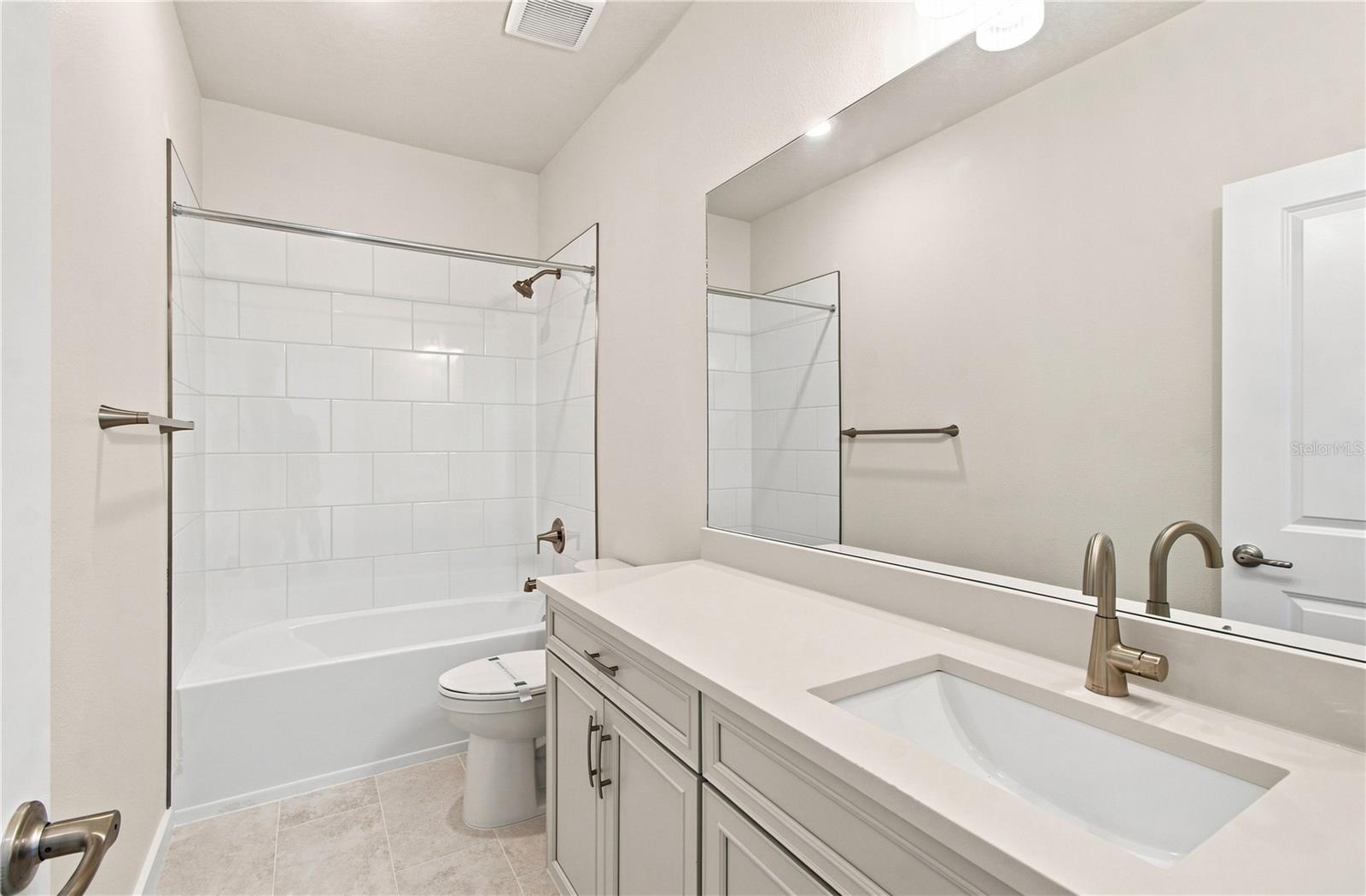 5166 Creek Sand Dr Property Photo 29
