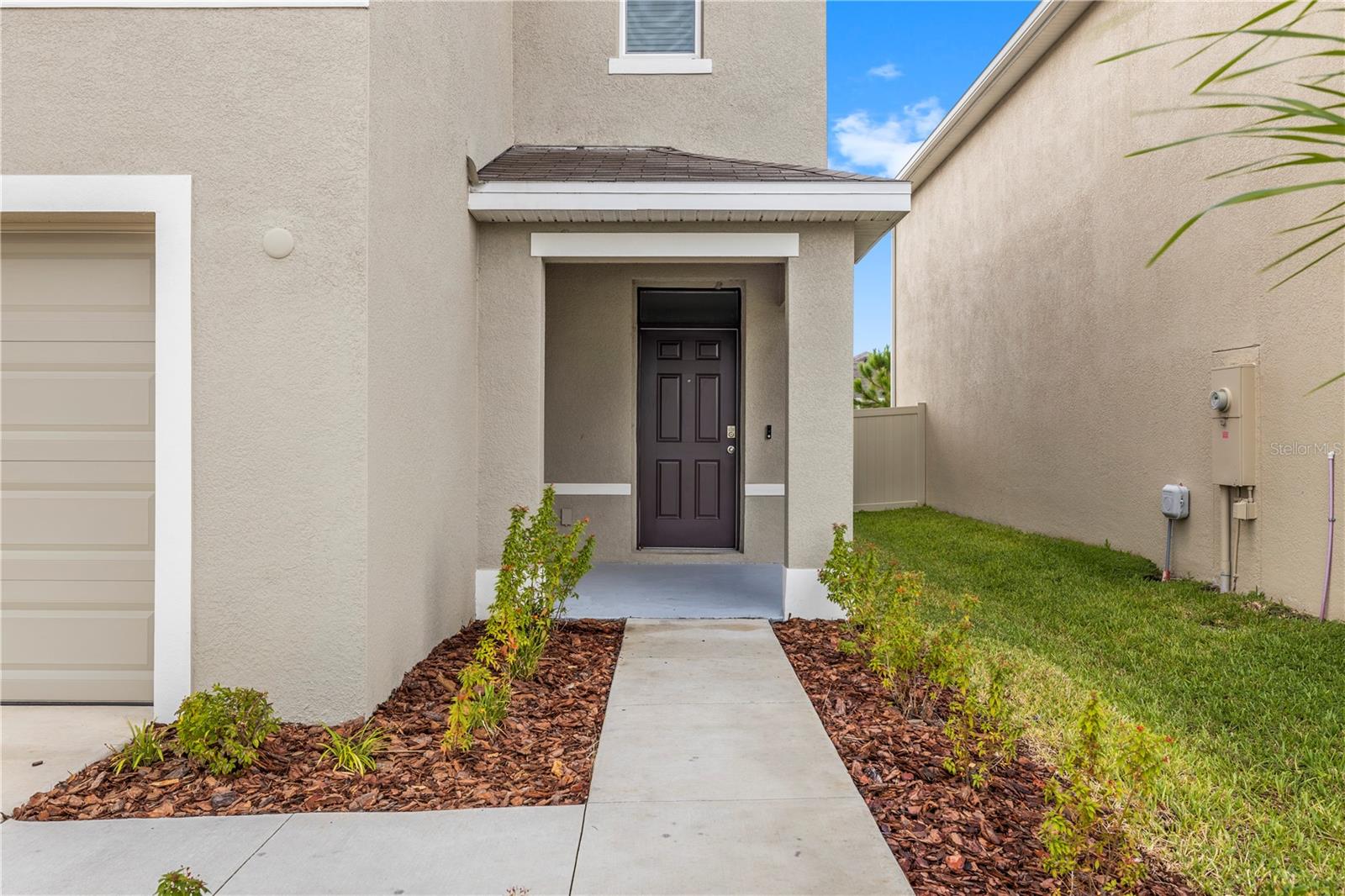 9294 Forge Breeze Loop Property Photo 5