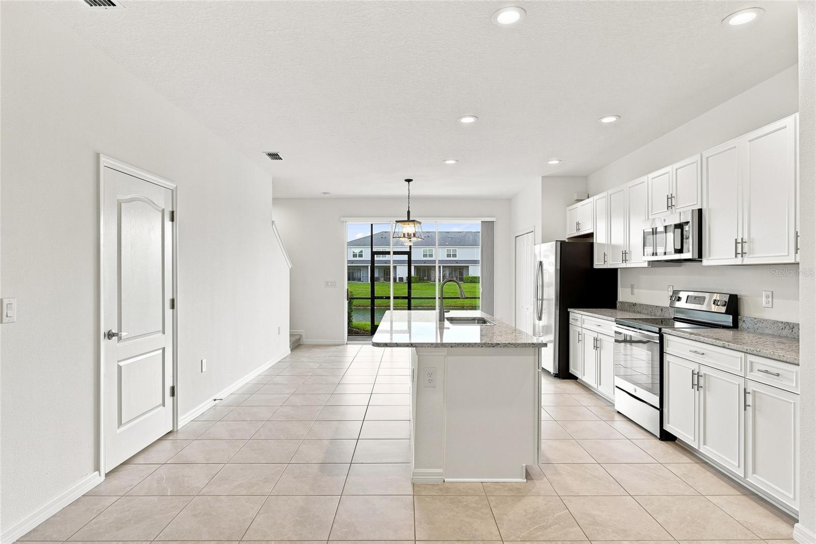 8514 Canyon Creek Trl Property Photo 6