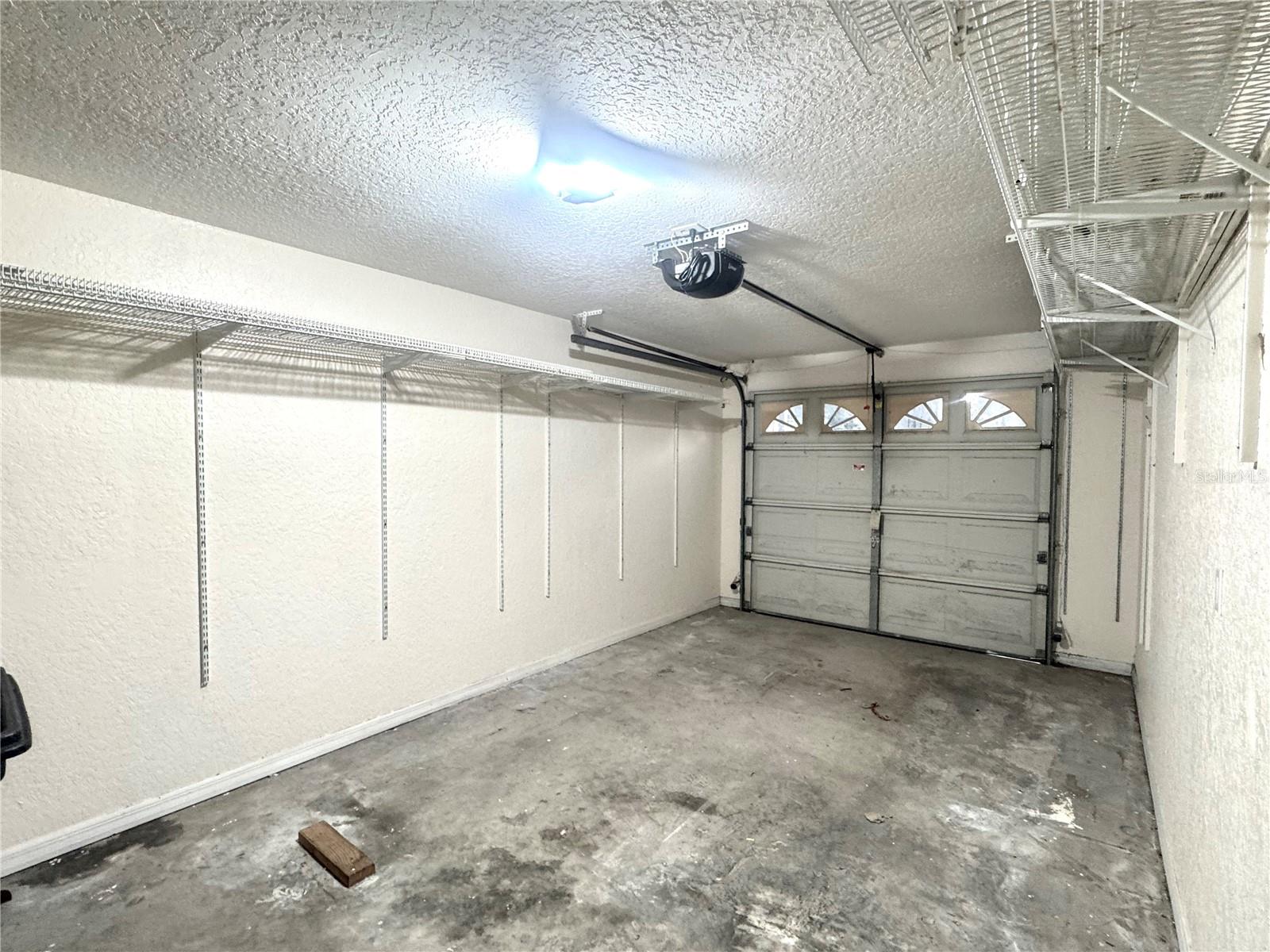 2800 Countryside Blvd #1 Property Photo 3