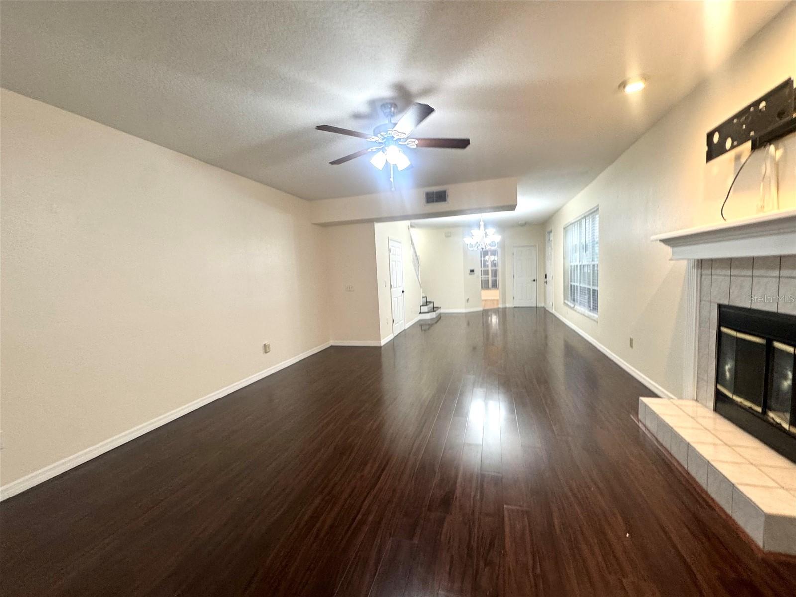 2800 Countryside Blvd #1 Property Photo 13