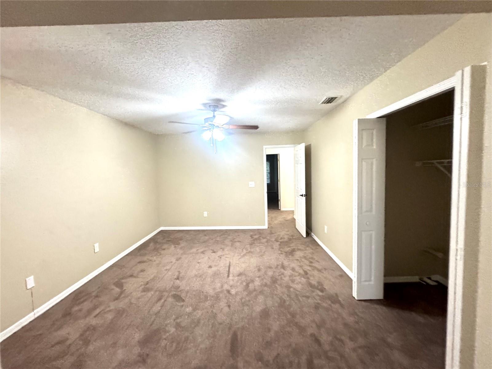 2800 Countryside Blvd #1 Property Photo 39