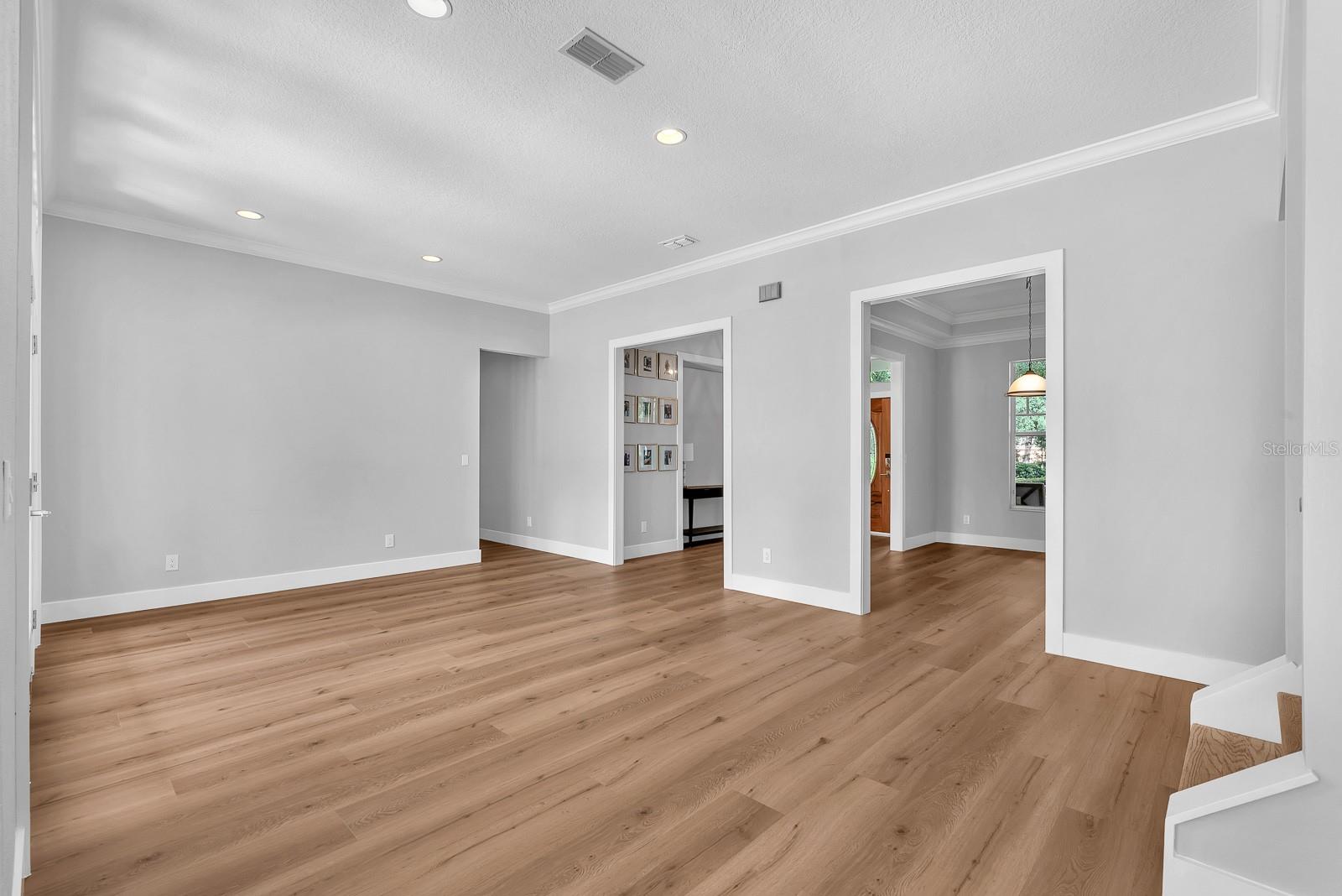 5806 Audubon Manor Blvd Property Photo 13