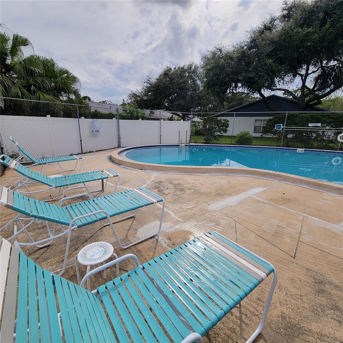 7249 Parkside Villas Dr N Property Photo 38