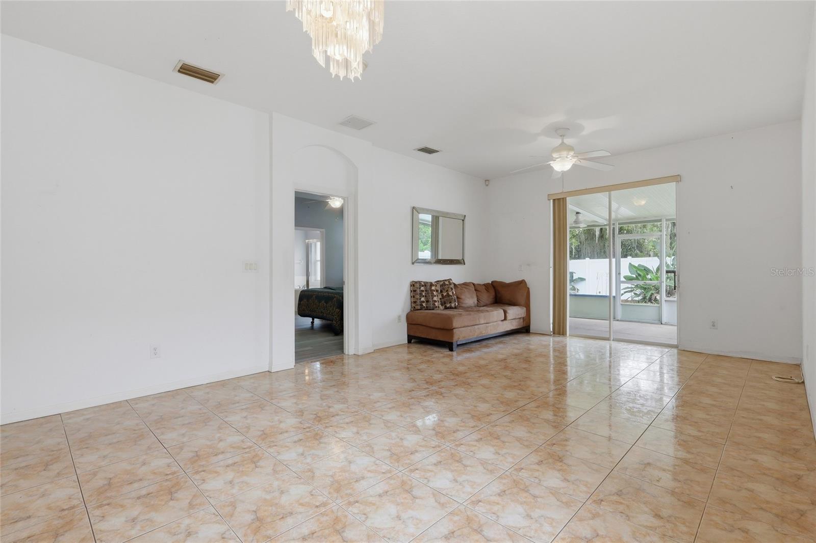 34427 Smart Dr Property Photo 5