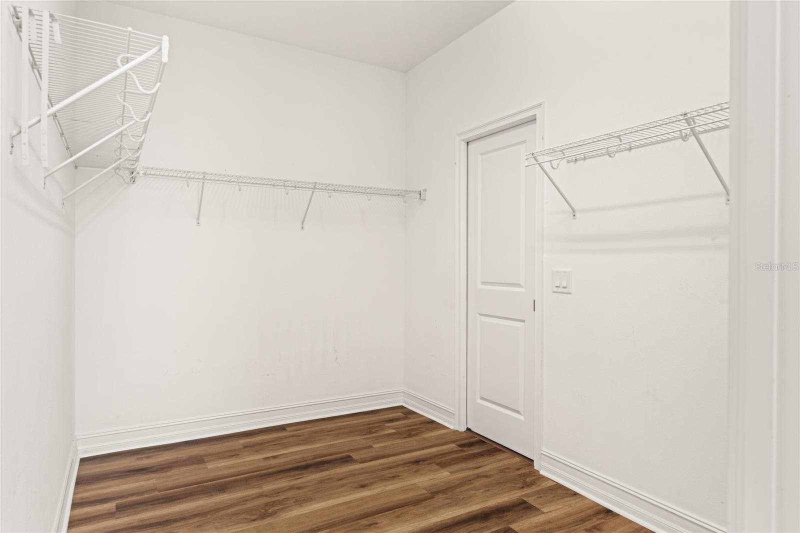 16361 Hyde Manor Dr Property Photo 15