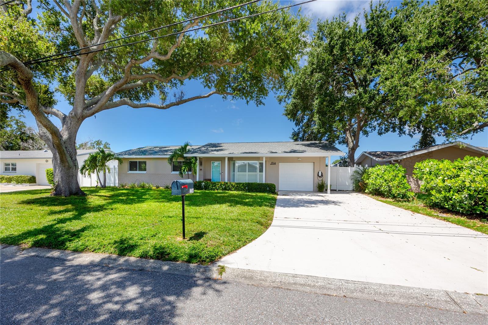 1744 Harbor Cir E Property Photo 1