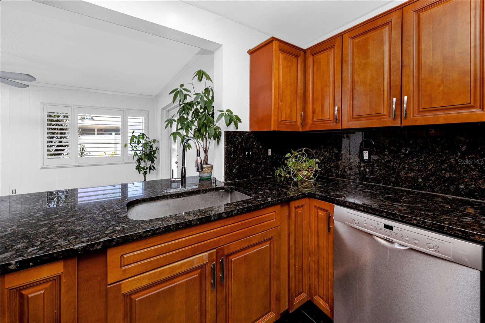 1744 Harbor Cir E Property Photo 15