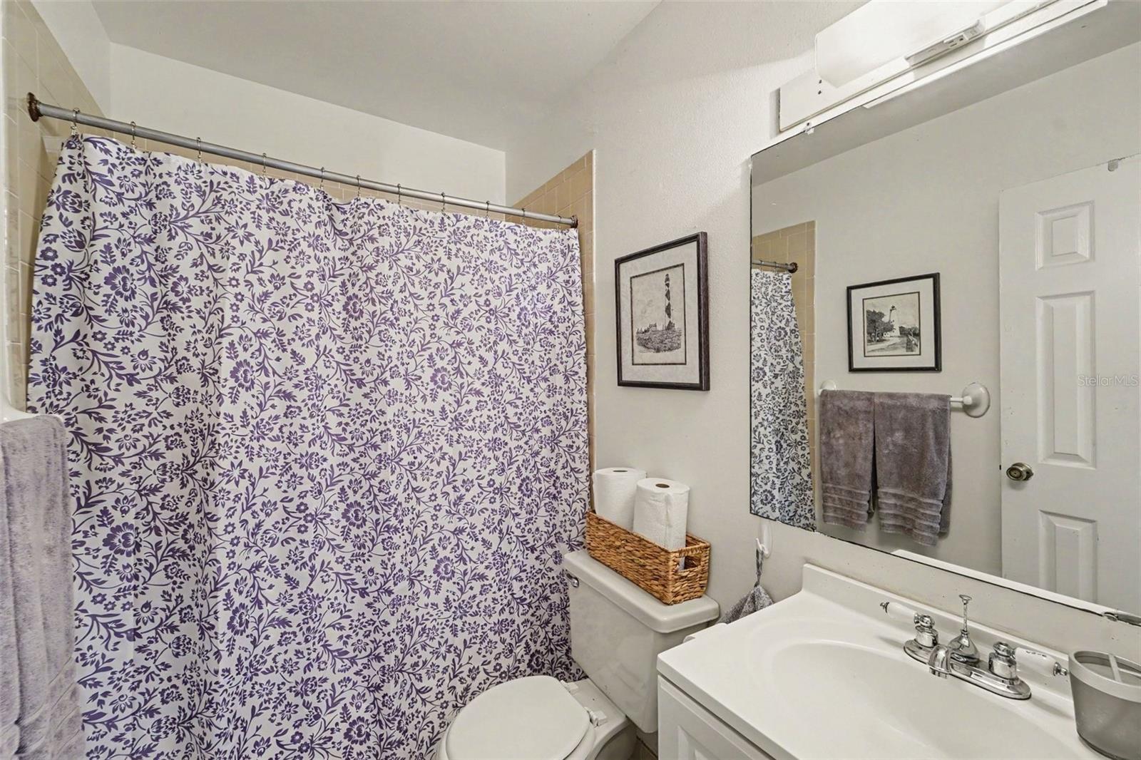 1702 Seascape Cir #203 Property Photo 13