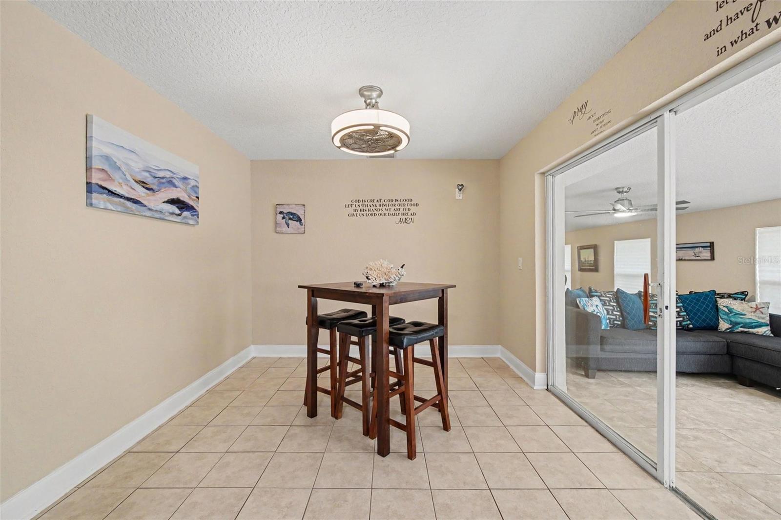 3 Clark Ln Property Photo 8