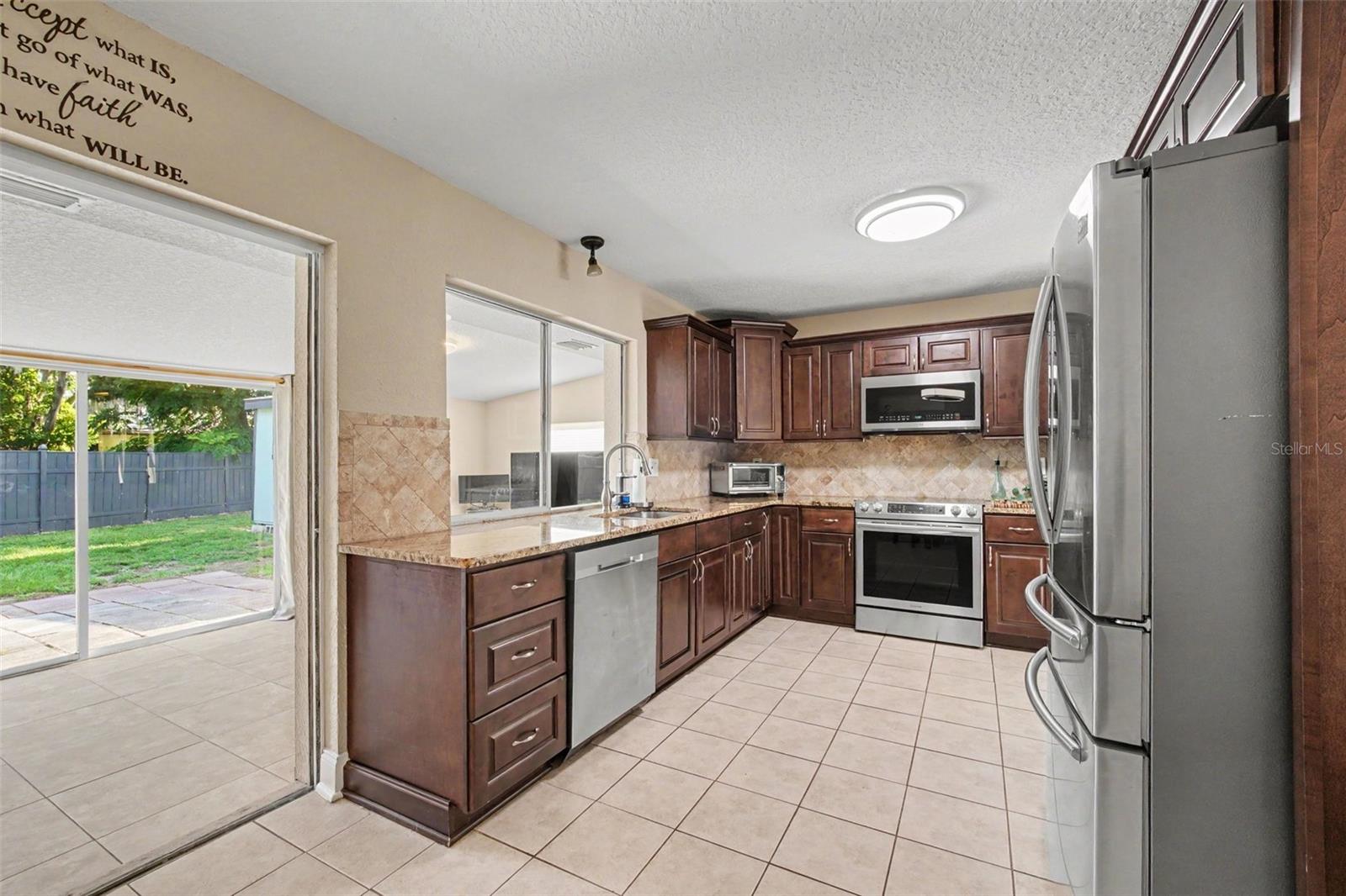 3 Clark Ln Property Photo 14
