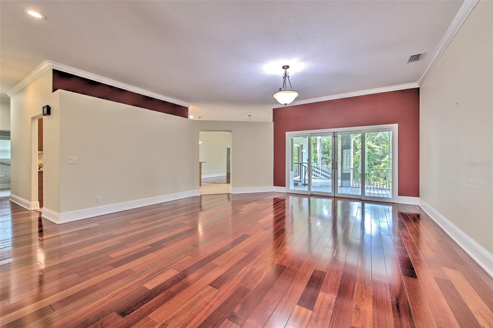 5207 Merion Rd Property Photo 6