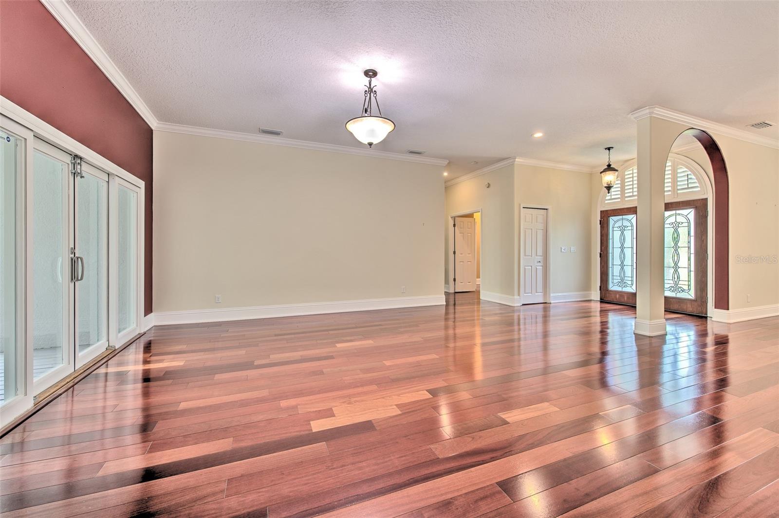 5207 Merion Rd Property Photo 9