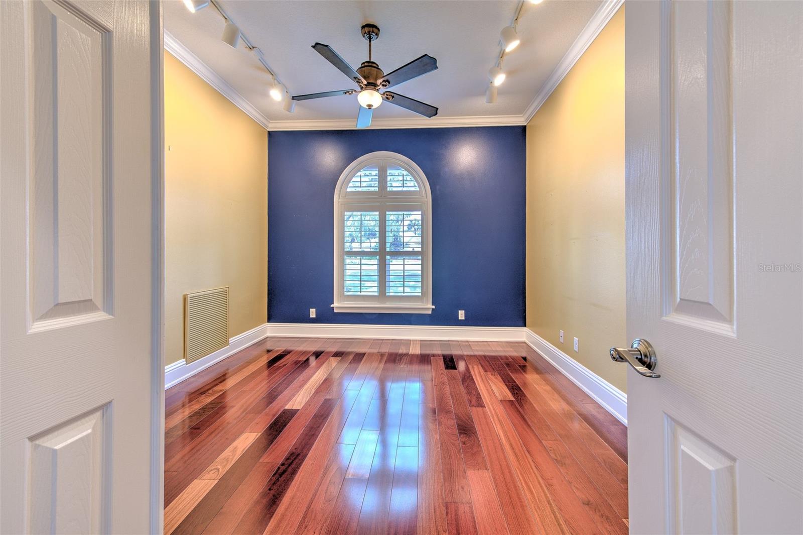 5207 Merion Rd Property Photo 12