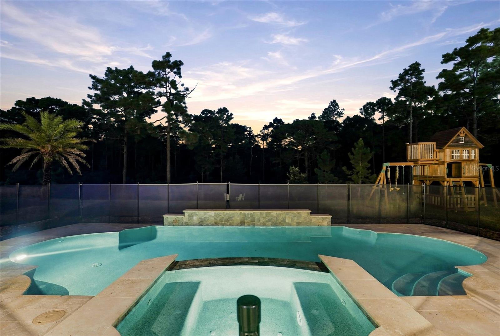 5042 Night Star Trl Property Photo 2
