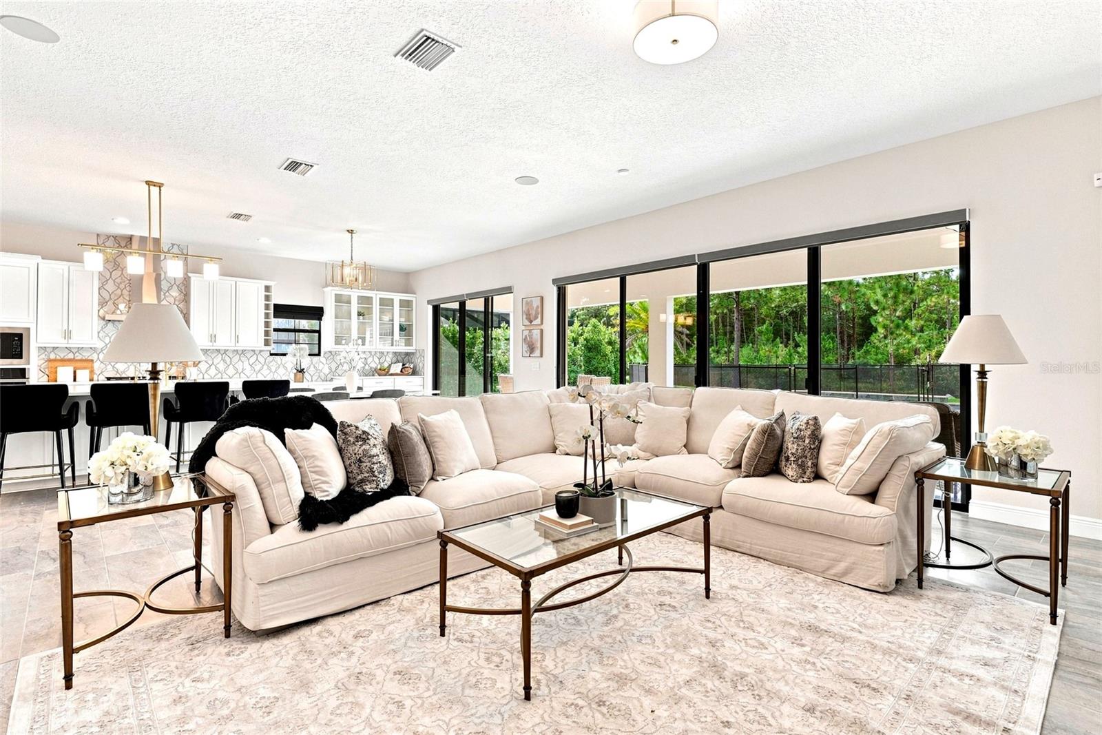 5042 Night Star Trl Property Photo 15