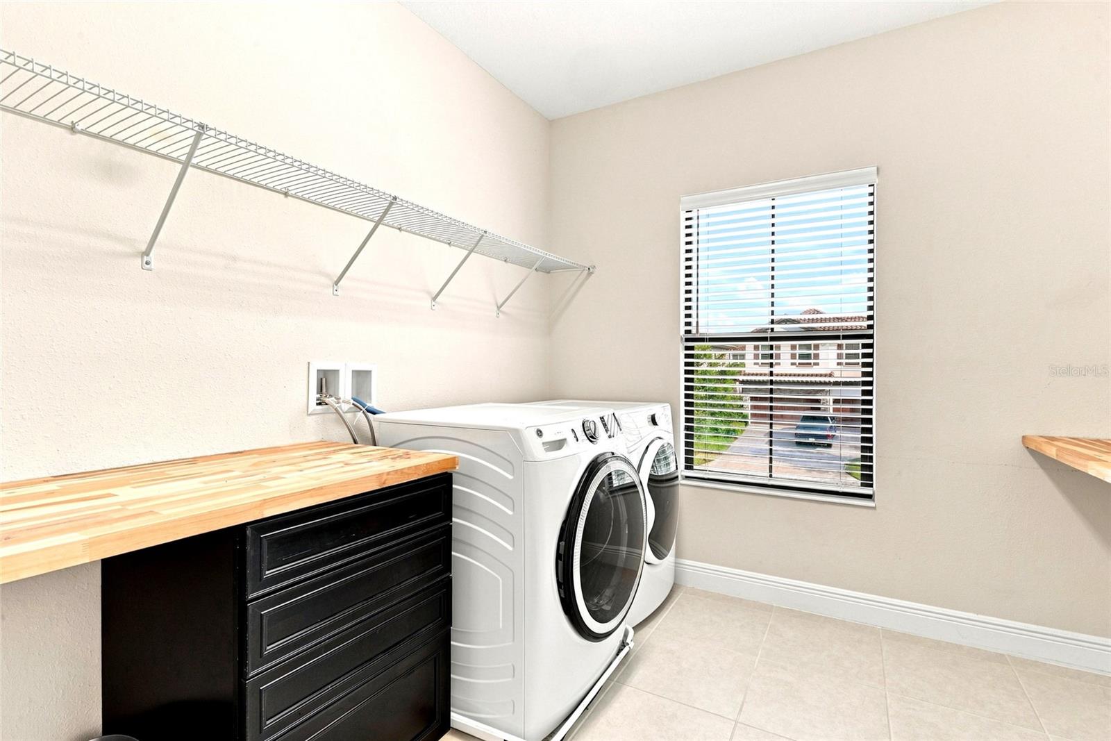 5042 Night Star Trl Property Photo 39