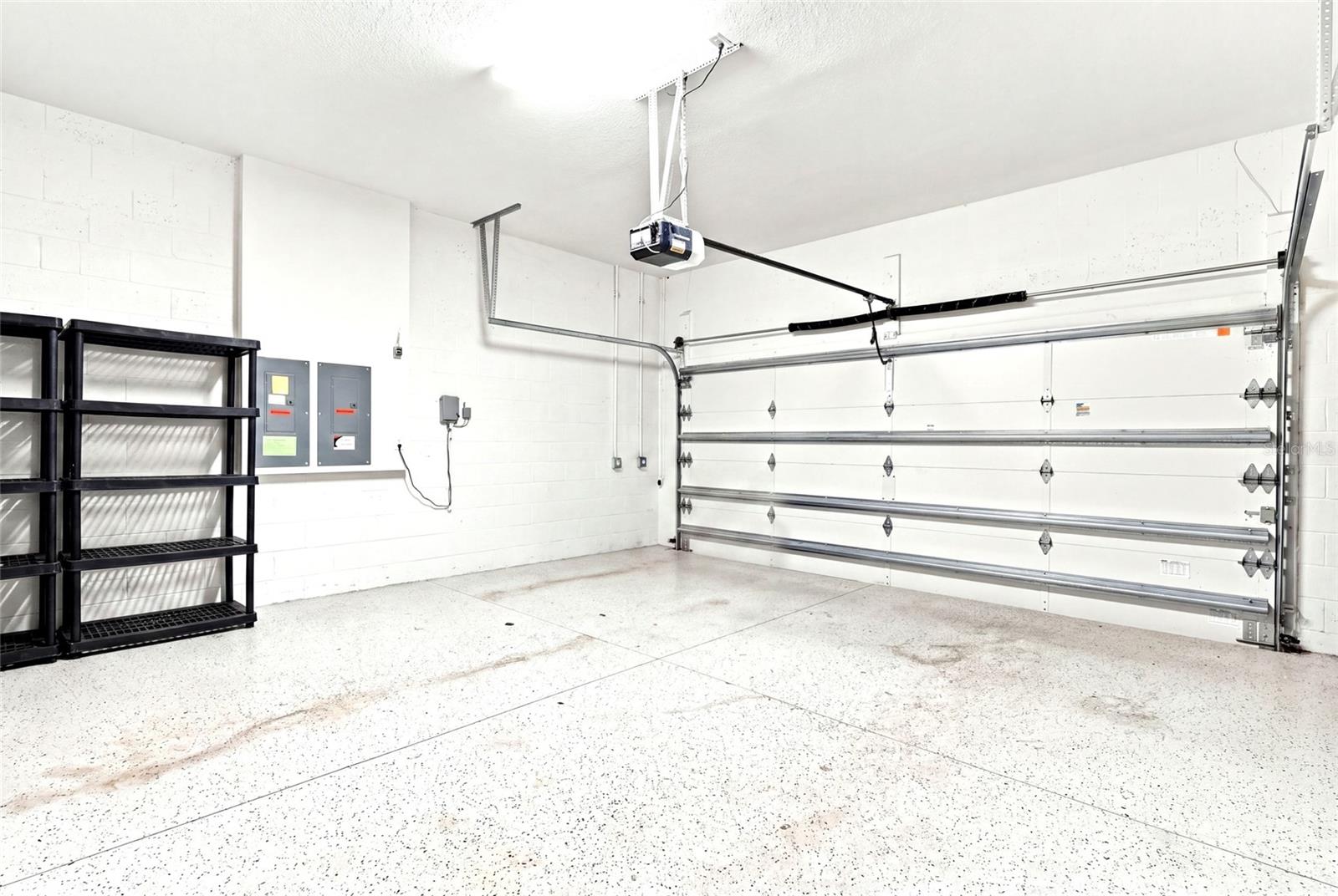 5042 Night Star Trl Property Photo 40