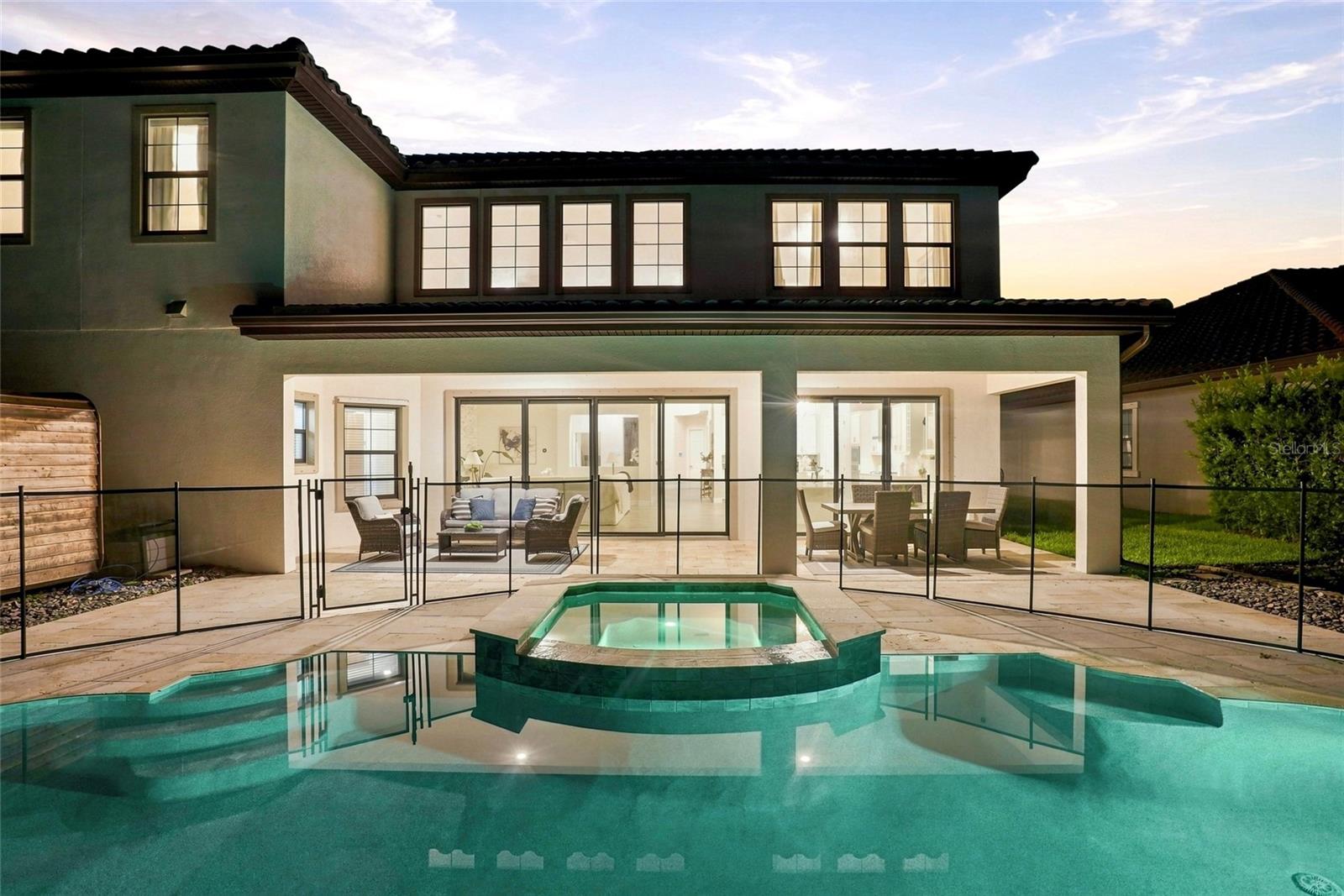 5042 Night Star Trl Property Photo 47