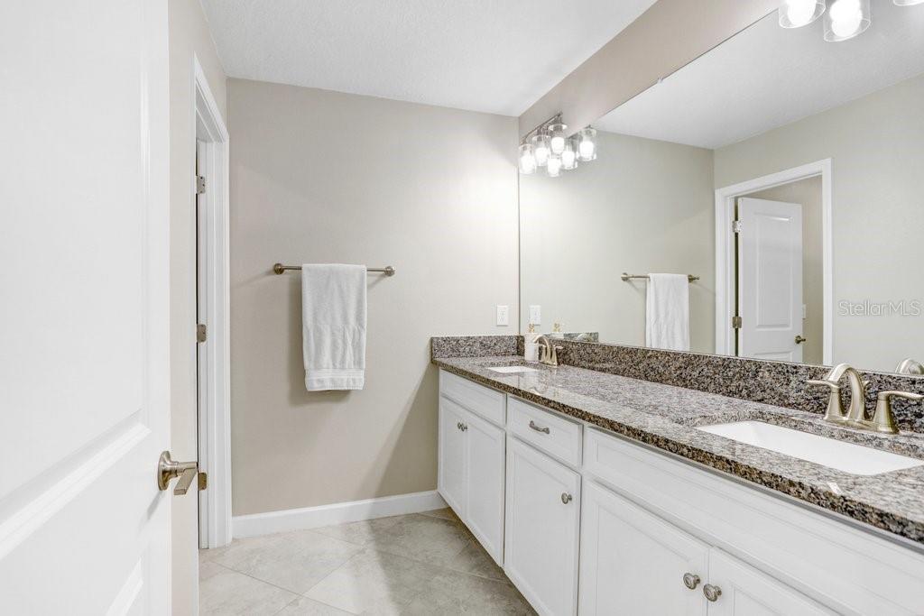 8721 Savory Walk Dr Property Photo 52
