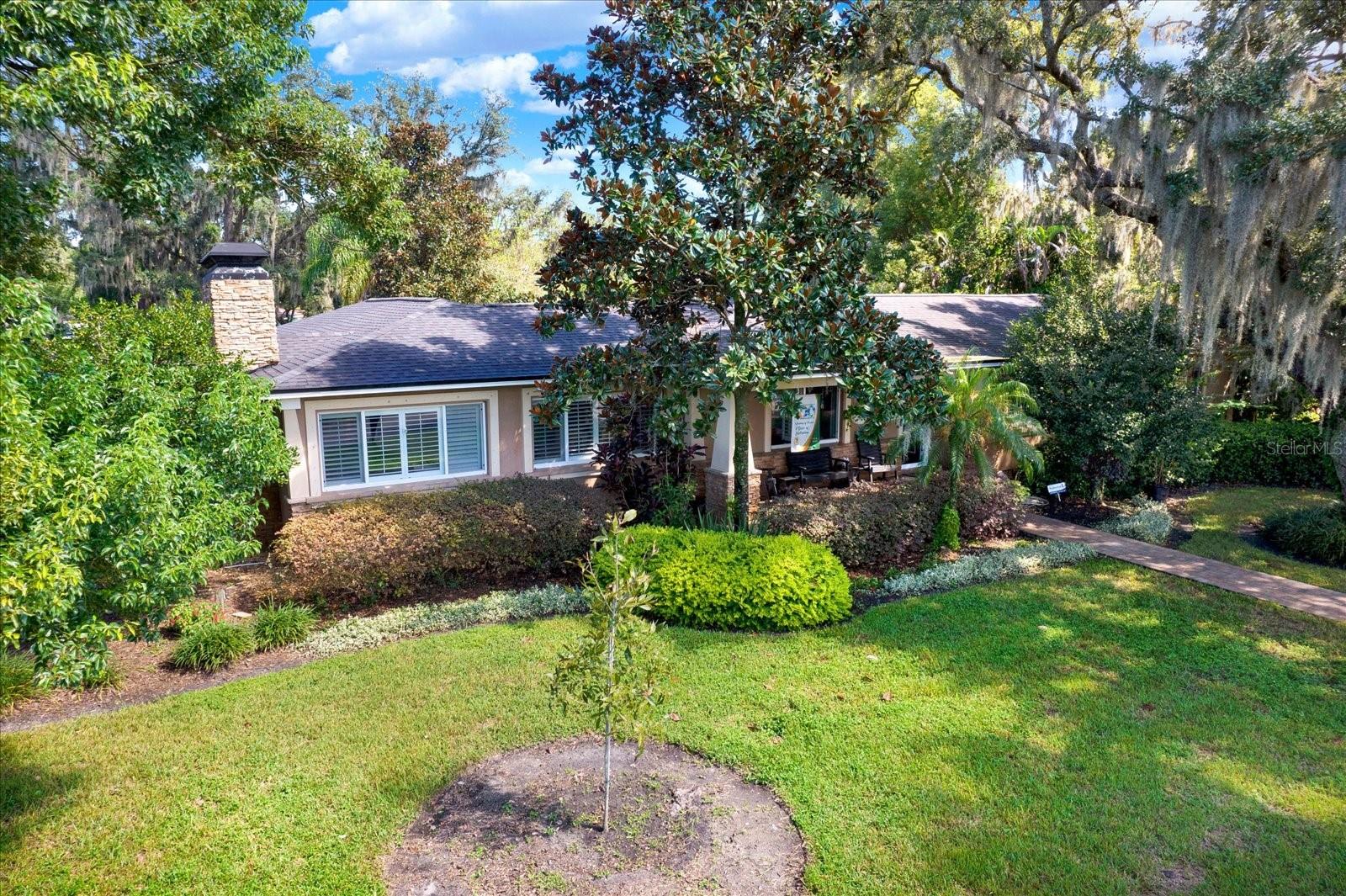 302 Belle Terre Ave Property Photo 2