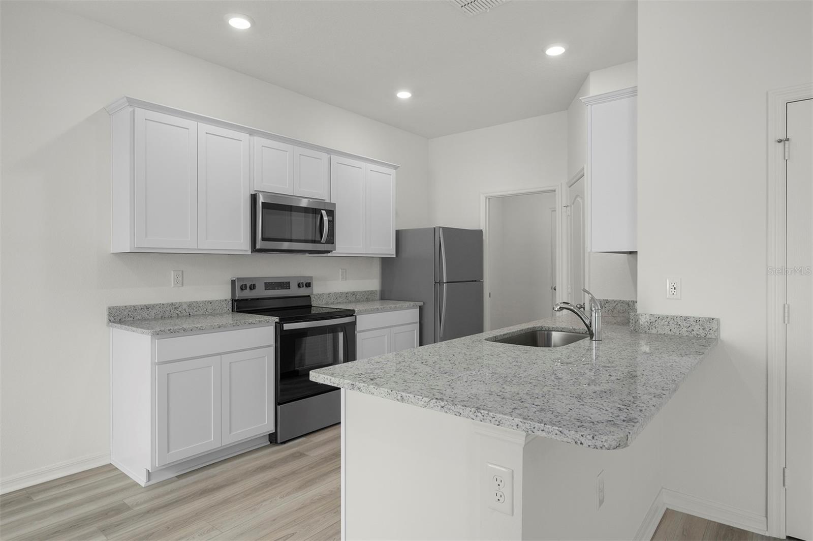 13320 Tula Loop Property Photo 6