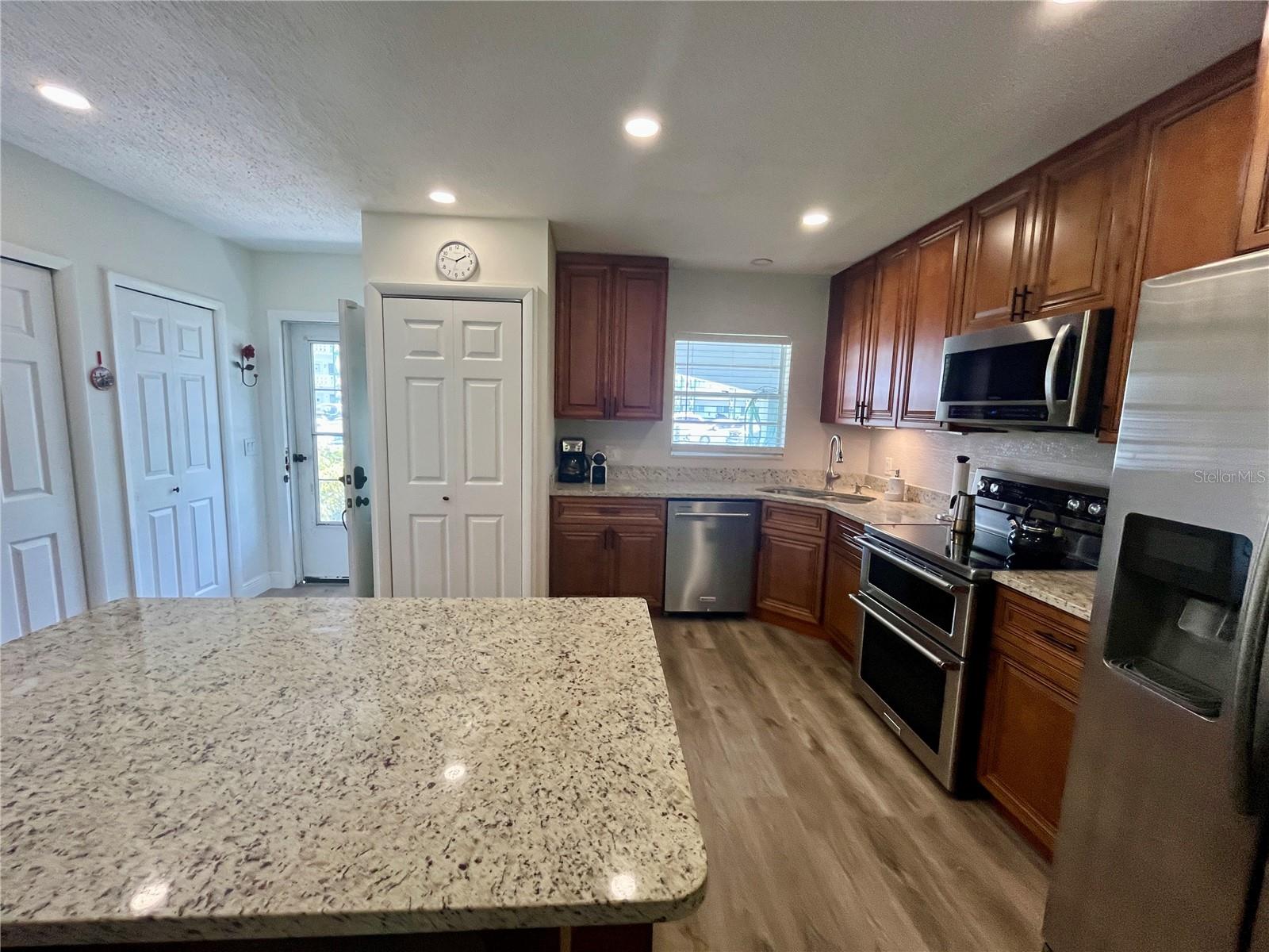 2460 Franciscan Dr #28 Property Photo 9