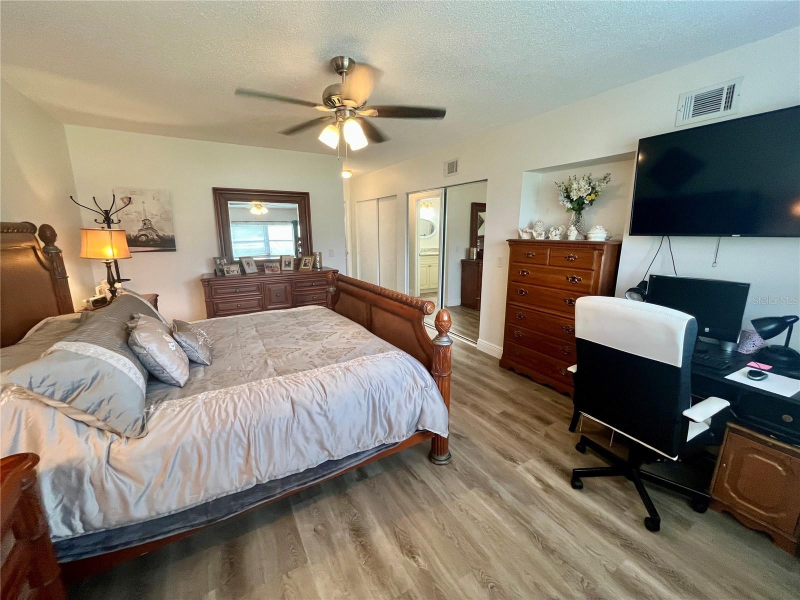 2460 Franciscan Dr #28 Property Photo 21