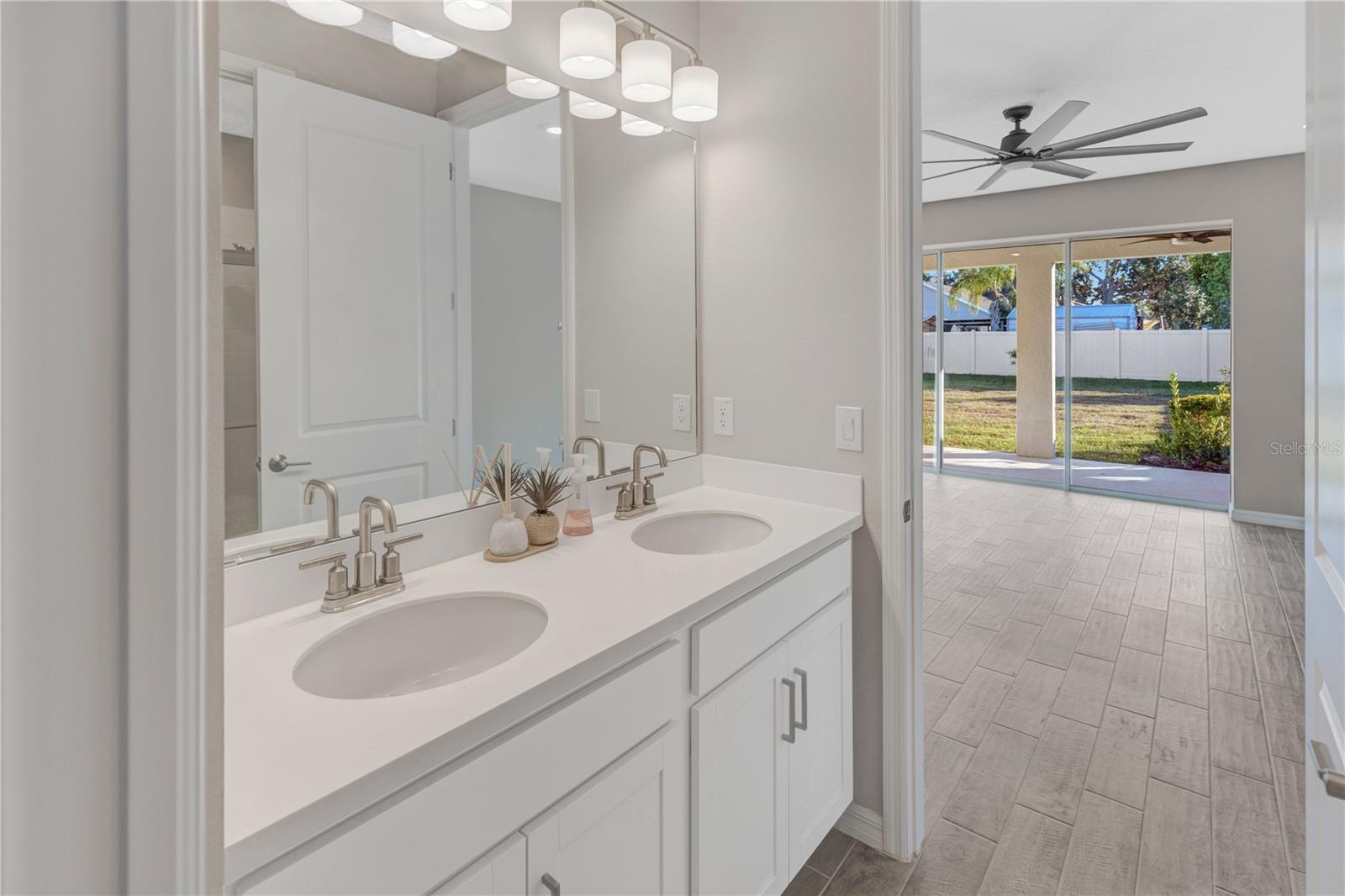 10551 Tranquil Meadow Loop Property Photo 13