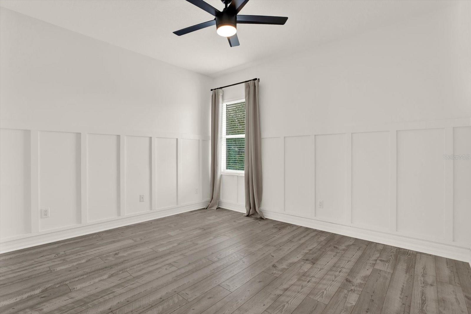 1424 Jumana Loop Property Photo 36