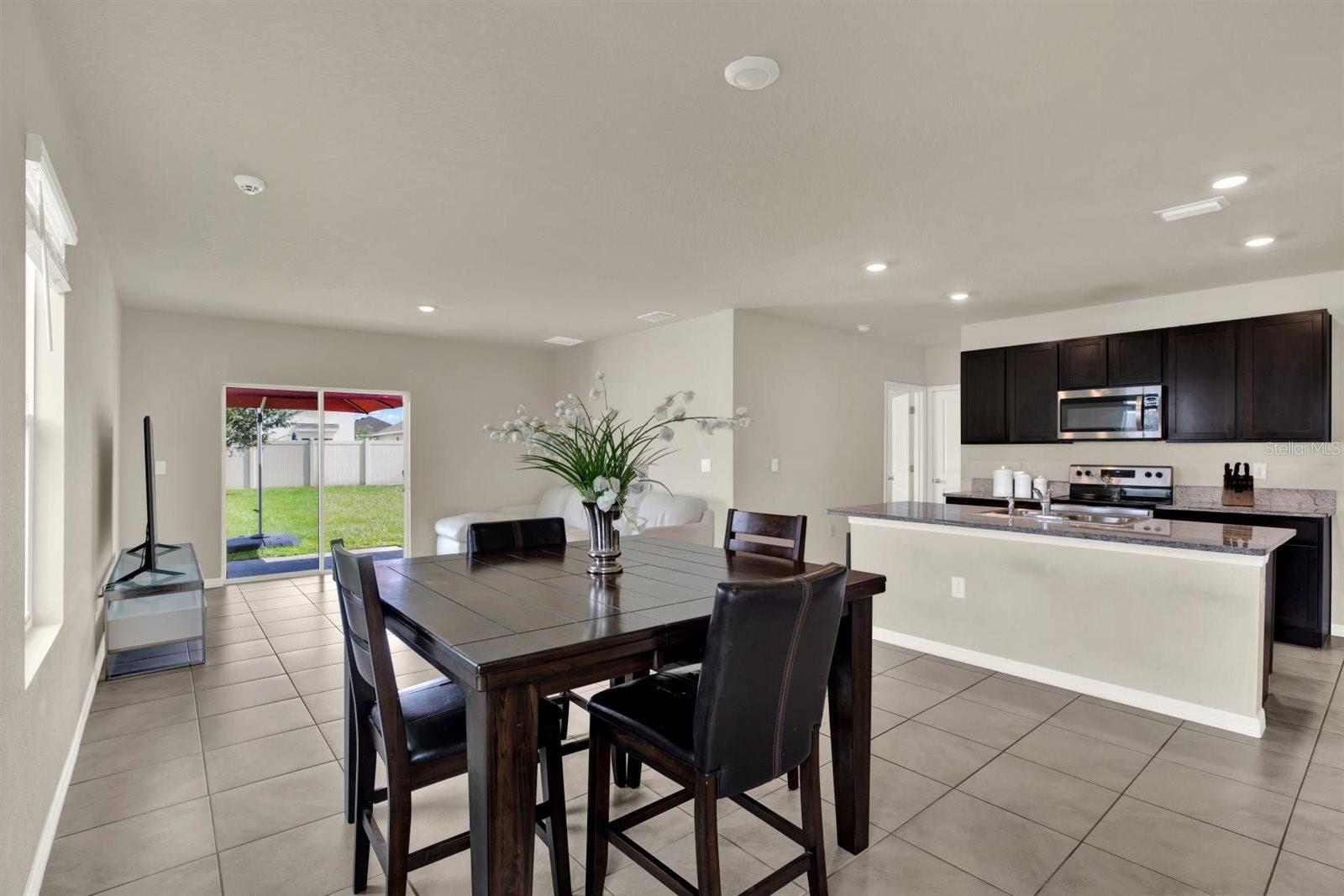 34047 Jasper Stone Dr Property Photo 9