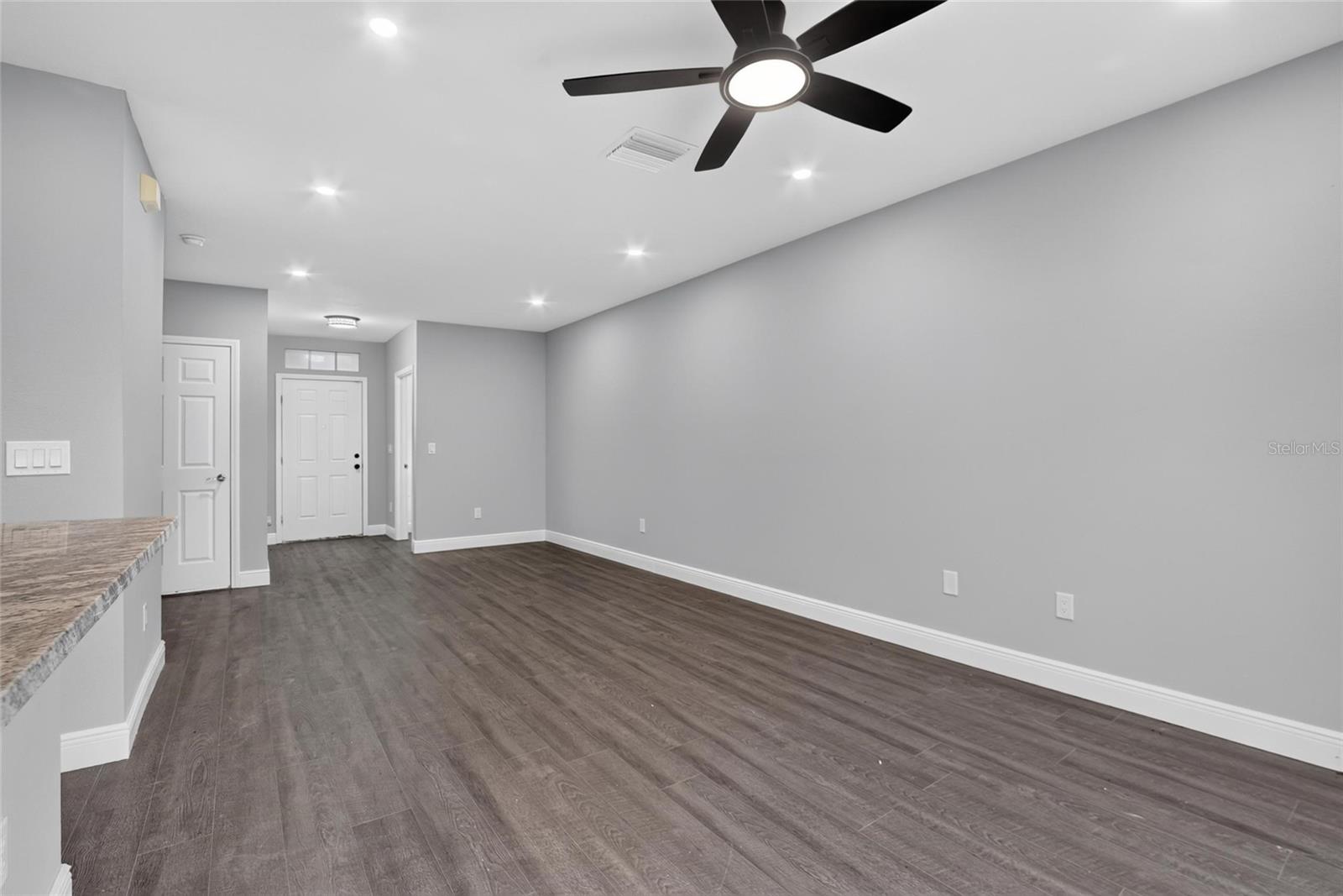 6236 Olivedale Dr Property Photo 12