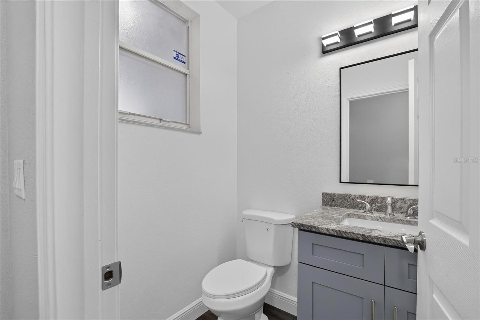 6236 Olivedale Dr Property Photo 20