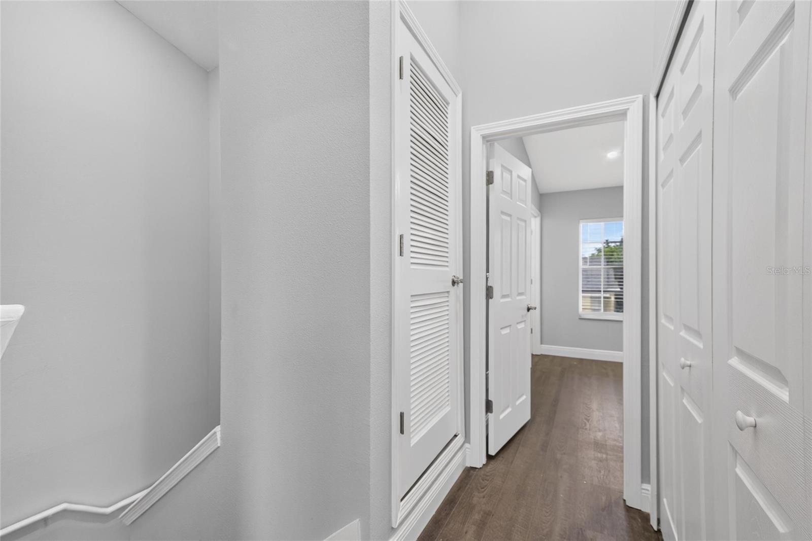 6236 Olivedale Dr Property Photo 22
