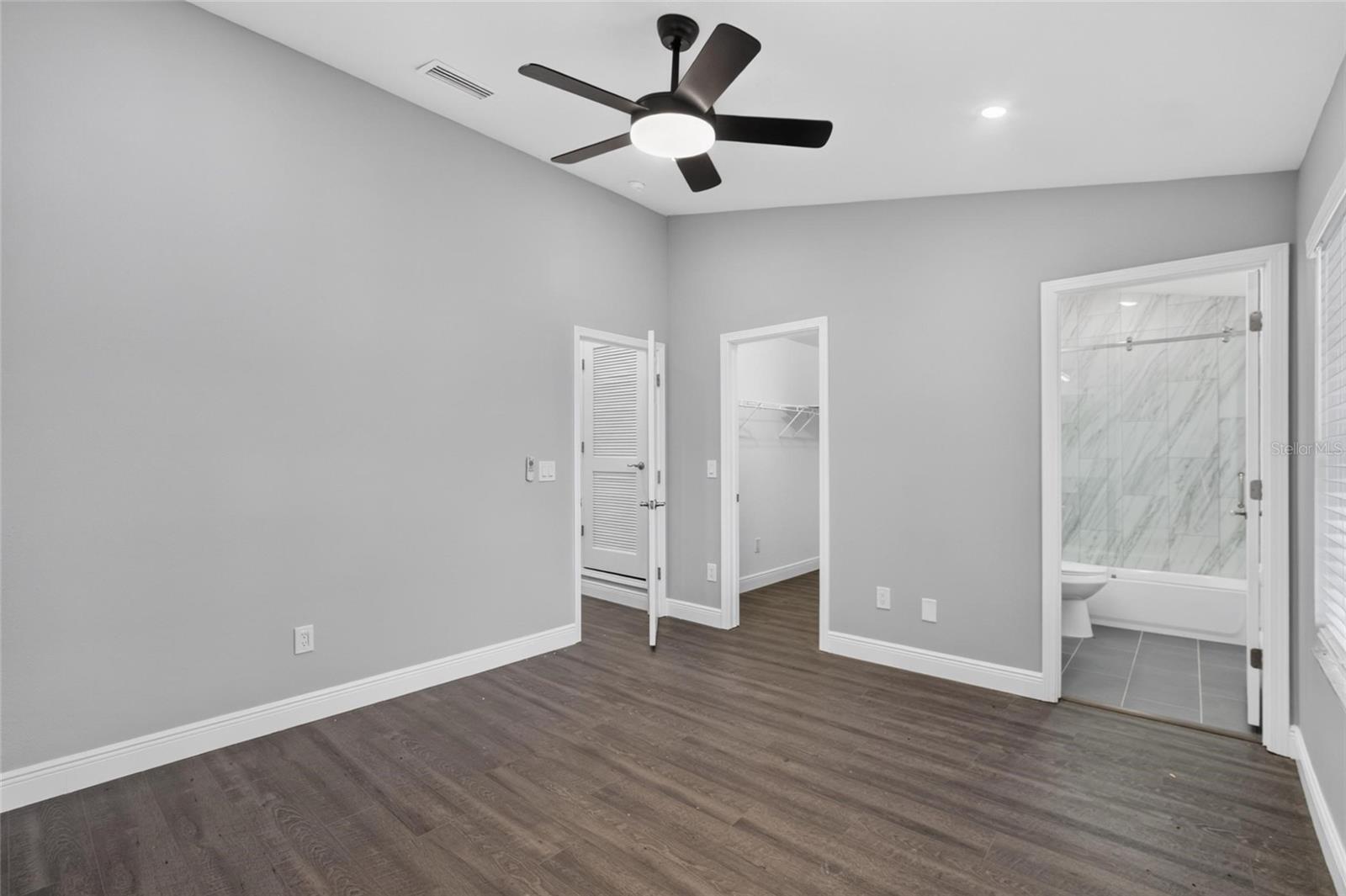 6236 Olivedale Dr Property Photo 27