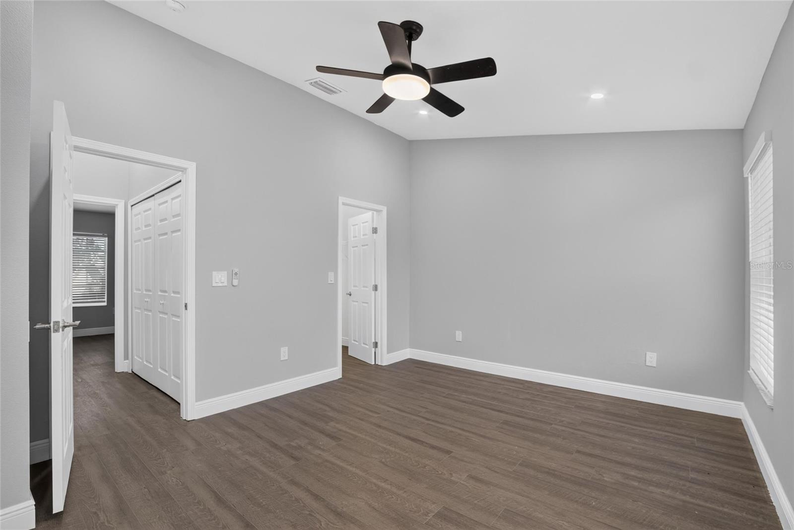 6236 Olivedale Dr Property Photo 28