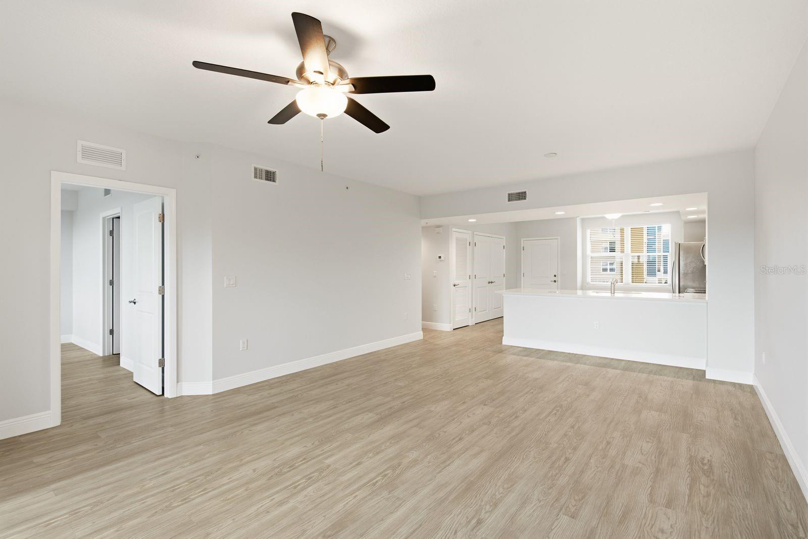 960 Starkey Rd #10304 Property Photo 14