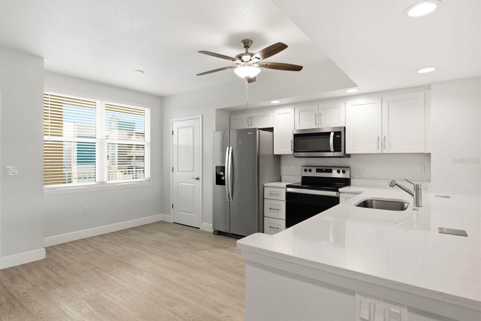 960 Starkey Rd #10304 Property Photo 17
