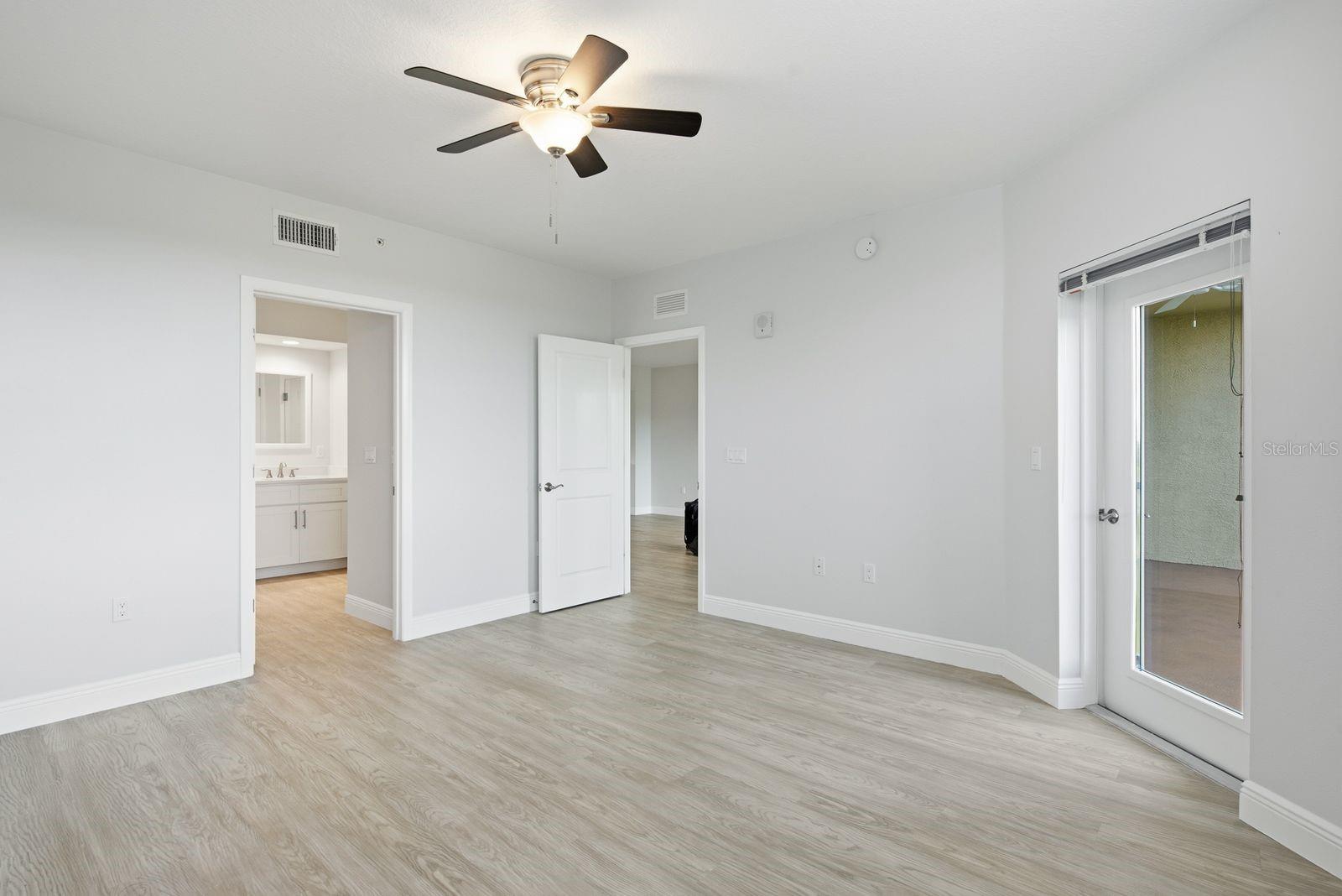 960 Starkey Rd #10304 Property Photo 22