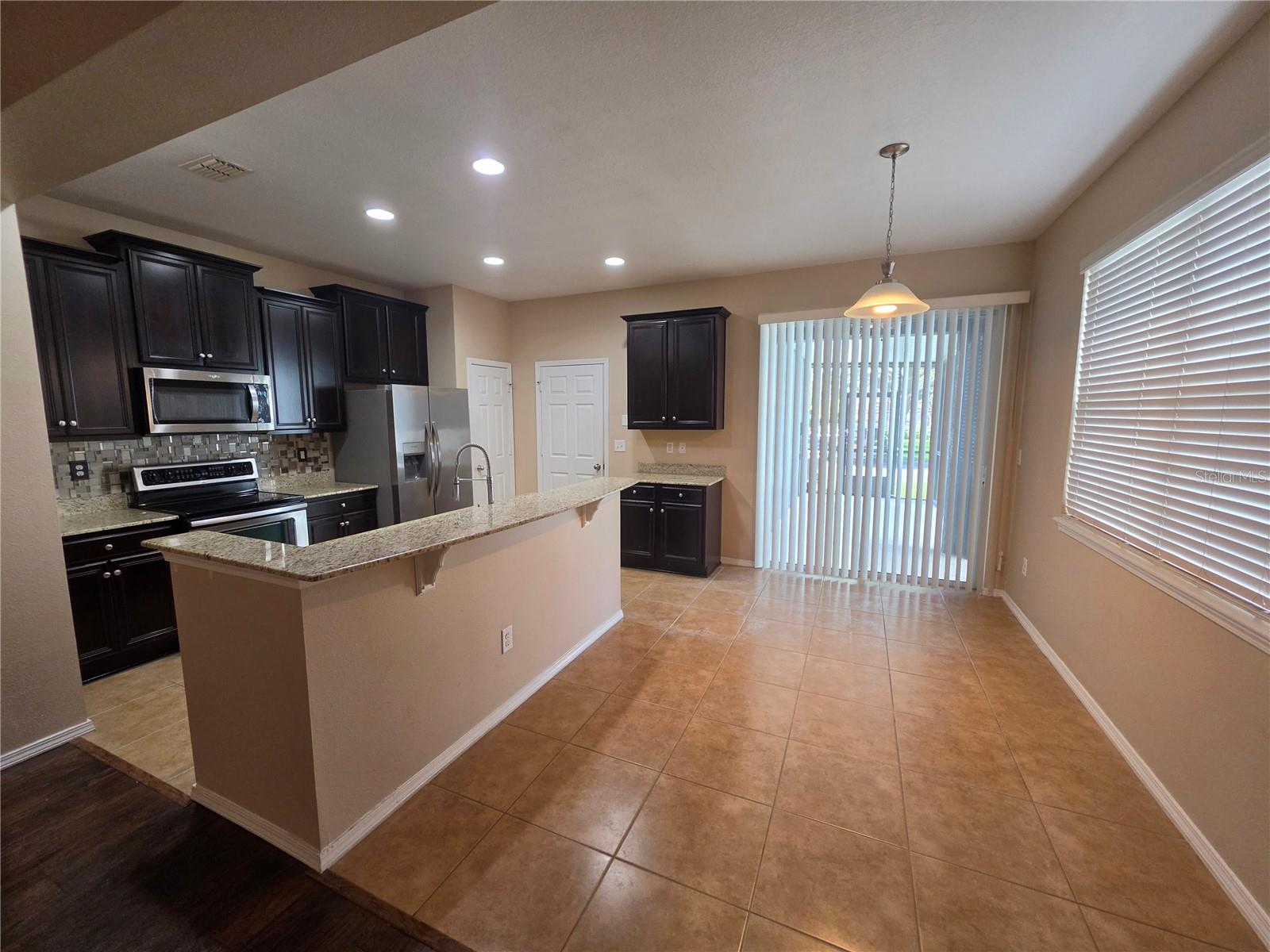 9209 English Oaks Ln Property Photo 6