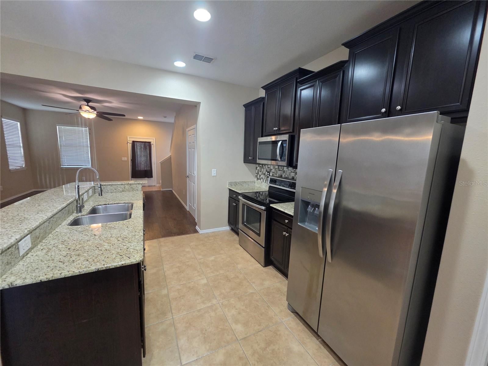 9209 English Oaks Ln Property Photo 11