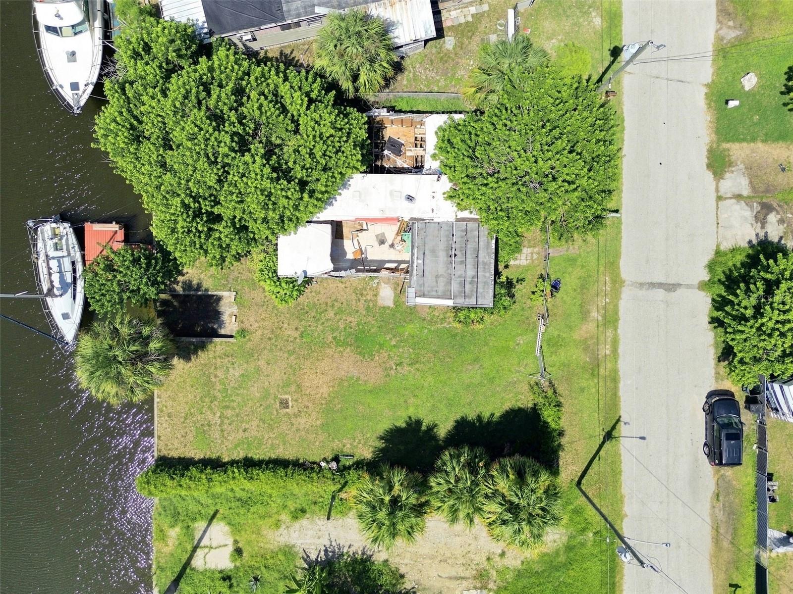 6732 Flicker Ln Property Photo 15