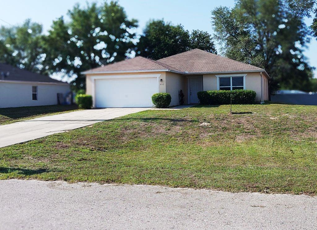 557 WINDERMERE DR Property Photo 1