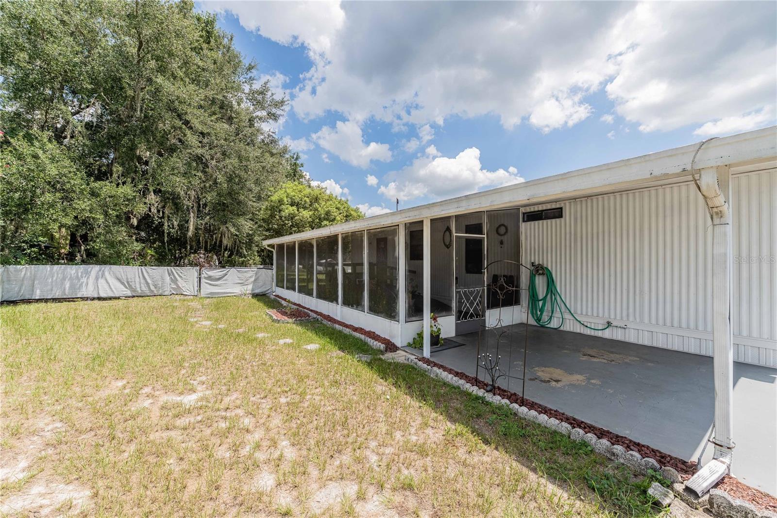 8913 Jericho Ct Property Photo 6