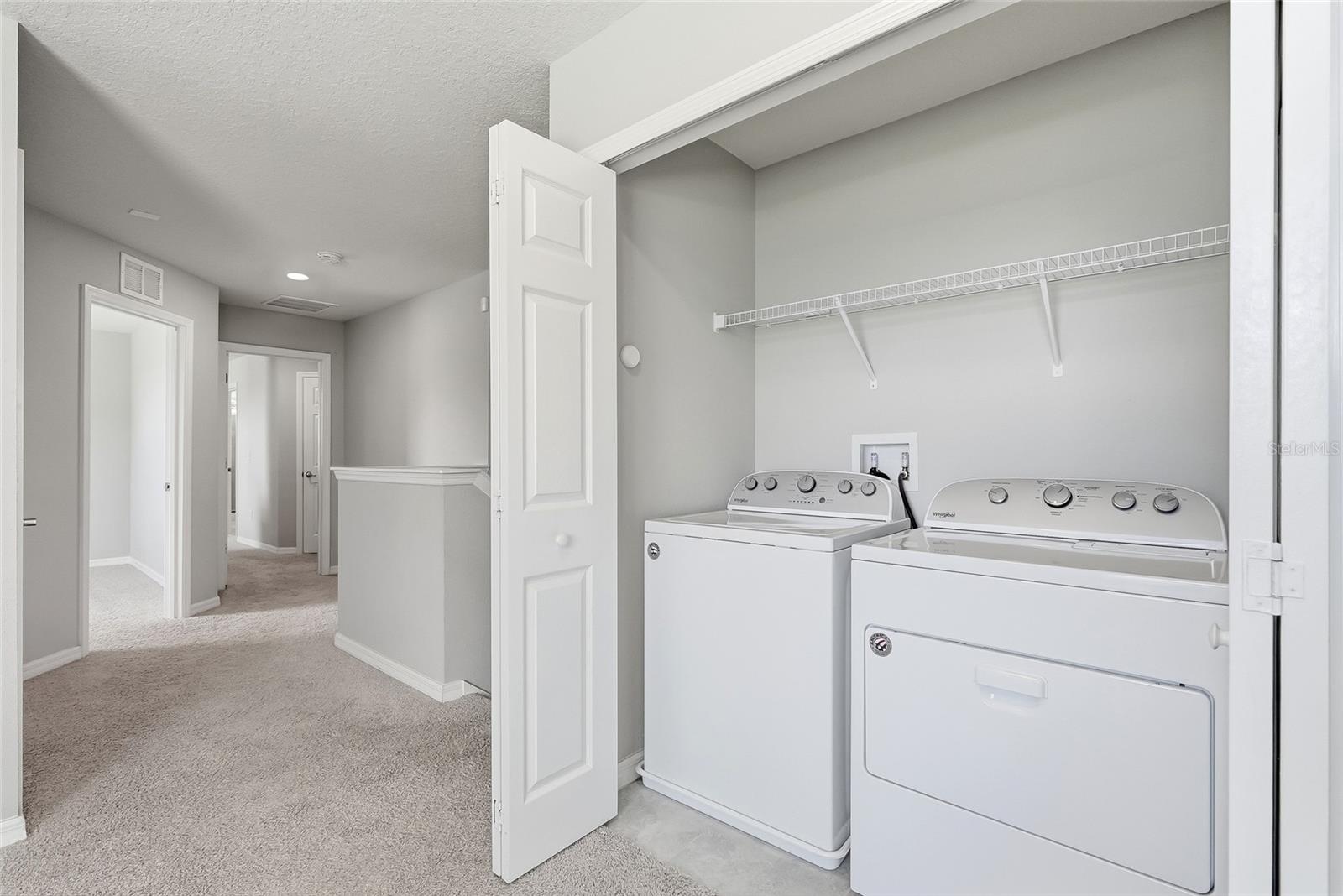 5304 Sylvester Loop Property Photo 27
